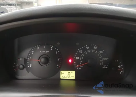 2004 Hyundai Elantra Gt from USA, damaged, VIN KMHDN56D34U102834